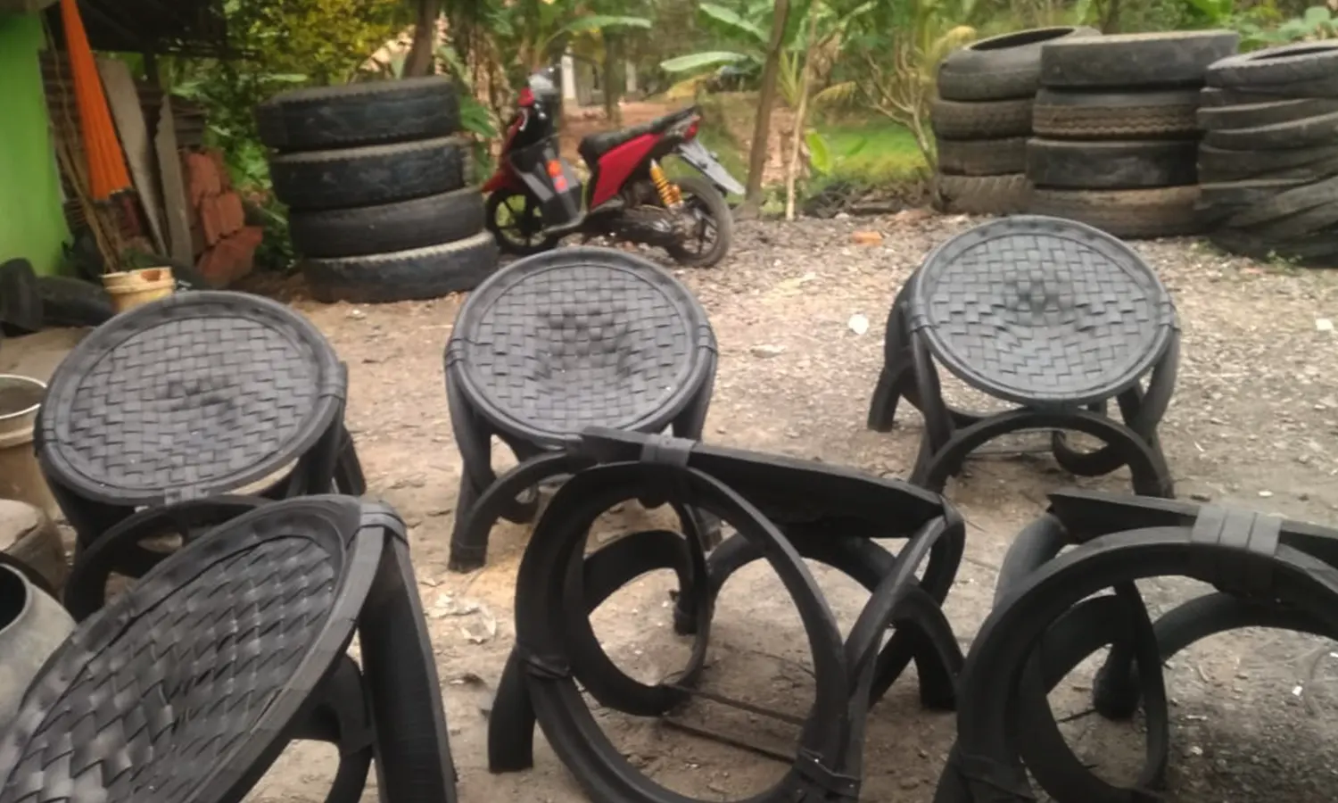 Cerita Eka yang Sulap Limbah Ban Bekas Jadi Bernilai Ekonomi dan Bermanfaat Bagi Masyarakat Lumpang